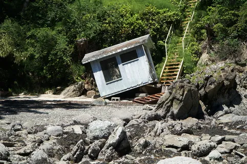 小屋、海洋、海滩、海洋、海岸线、沙滩、平房、建筑 小屋、海洋、海滩、海洋、海岸线、沙滩、平房、建筑