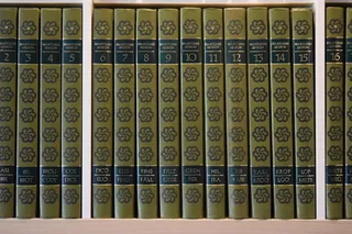 教育倡议，at，pixkritiker，连续，顺序，货架，室内，无人