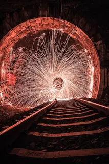 火车，铁轨，铁轨，火花，火花的效果，烟雾，颜色