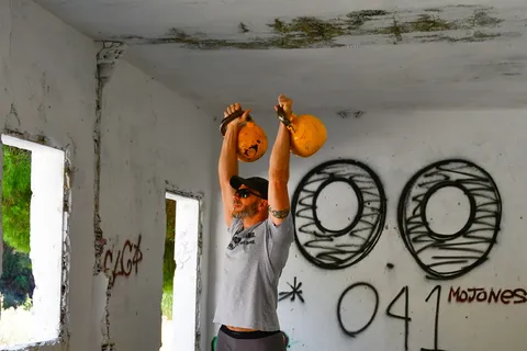 壶铃,壶铃,壶铃训练,壶铃举重,壶铃训练器,crossfit,grunge,穴居人训练 壶铃,壶铃,壶铃训练,壶铃举重,壶铃训练器,crossfit,grunge,穴居人训练