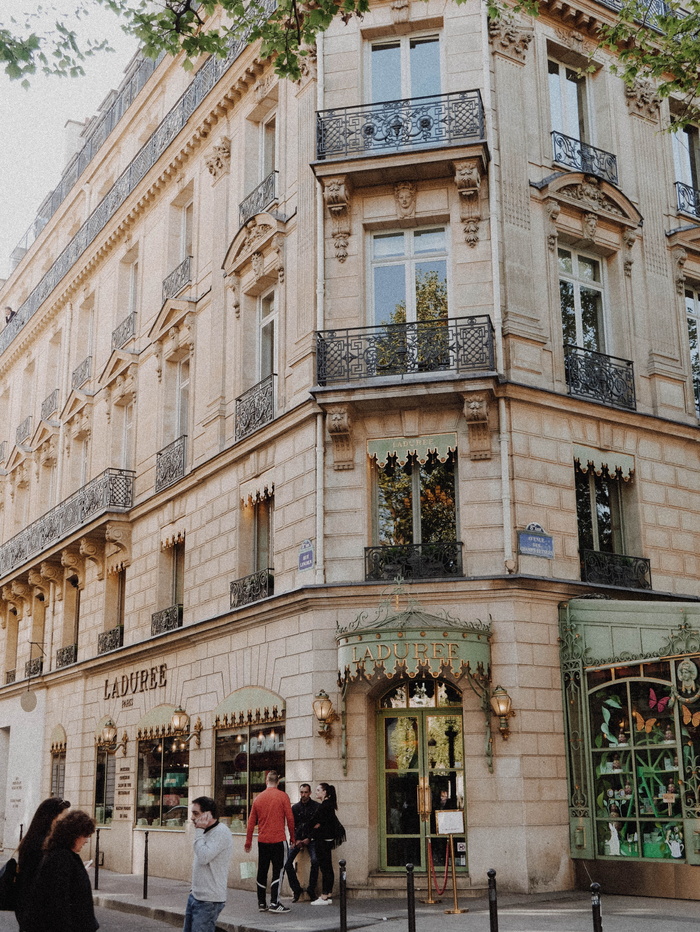 Ladureée，巴黎，法国，macarons，法国豪华面包店，双层macaron，p–tisserie e.Ladureée公司，法国文化