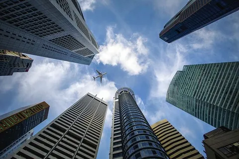 高层,建筑,多云,天空,新加坡,蓝色,金融区,飞机 高层,建筑,多云,天空,新加坡,蓝色,金融区,飞机