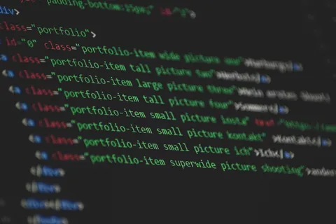 计算机代码截屏、宏截图、计算机语言代码、屏幕、监视器、深色、黑色、代码