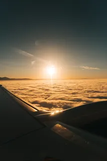 #墙纸#旅行#窗户#窗台#日出#飞机#天空#黑暗#飞走#云#日落，手机墙纸，dom，天空，日落，水