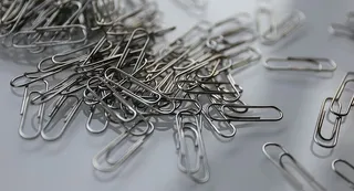 回形针，文具，混乱，麻烦，分散，线索，坏，问题