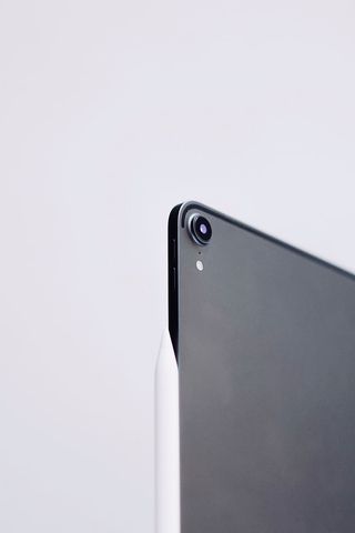 黑色安卓智能手机