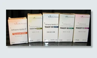 抗生素，药物，注射，医疗保险，无人，文本，西文，黑色背景