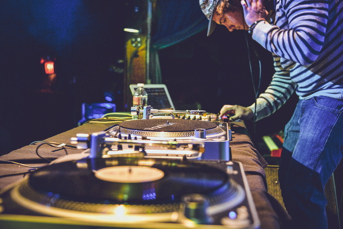 人，设置，dj控制器，人，家伙，音乐，edm，dj