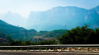 山不在高，有仙则名