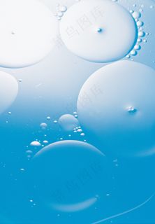 蓝色水面油滴背景图片