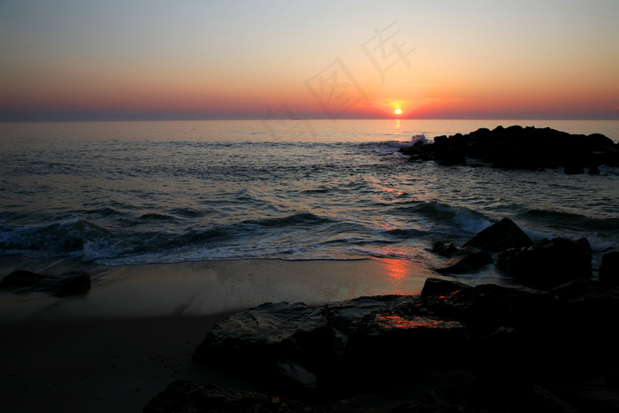 海岸落日风光图片