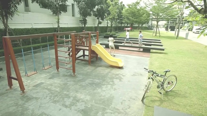 实拍温馨家庭家居生活高清视频素材