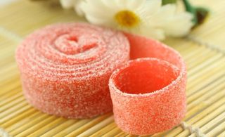 什锦水果卷卷糖图片