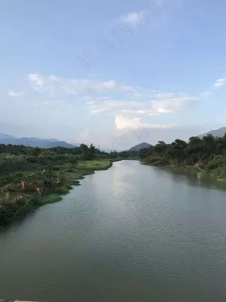 乡村河流摄影图