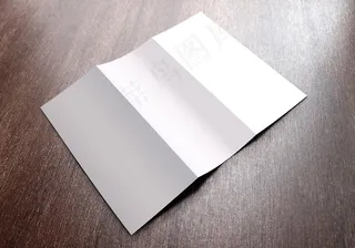 空白三折页智能贴图样机效果图PSD
