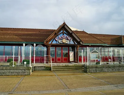 法国 埃特勒塔(诺曼底)街上的酒店... 法国 埃特勒塔(诺曼底)街上的酒店...