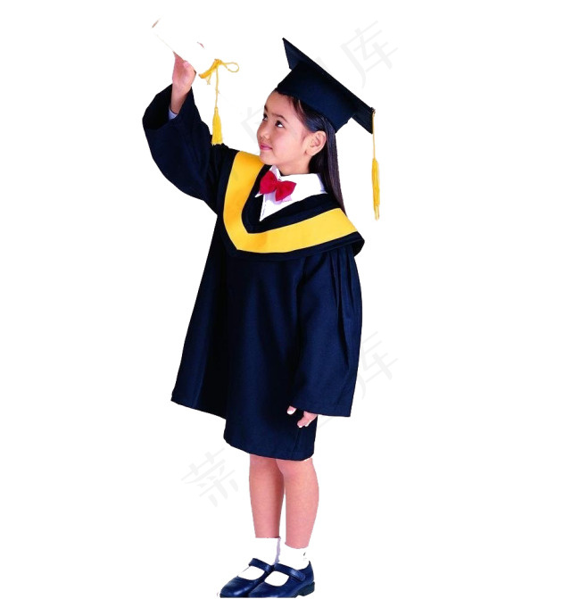 穿学士服的小女孩psd模版下载