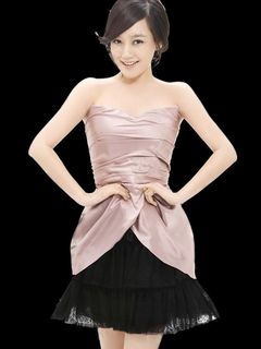 时尚杂志封面美女图片