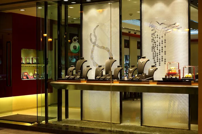 专卖店橱窗图片