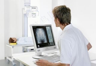 现代医疗25_医生专家图片