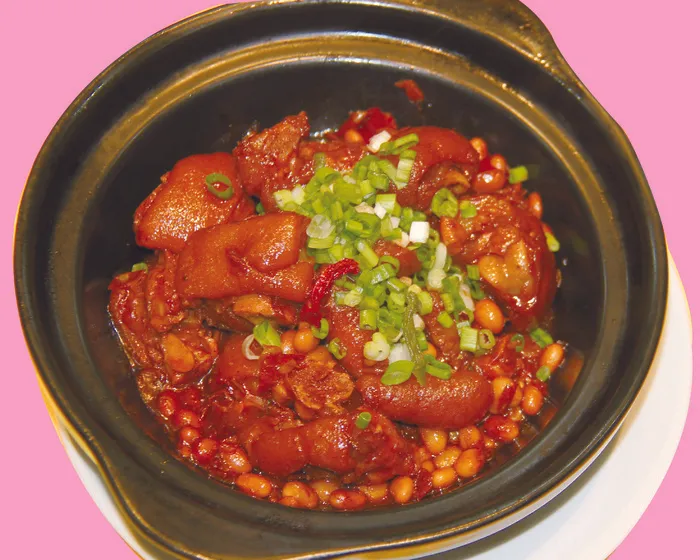 黄豆猪手煲.图片