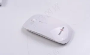 白色光面鼠标图片