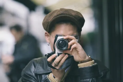 图片视频折叠翻转照片墙动画片头AE... 图片视频折叠翻转照片墙动画片头AE...