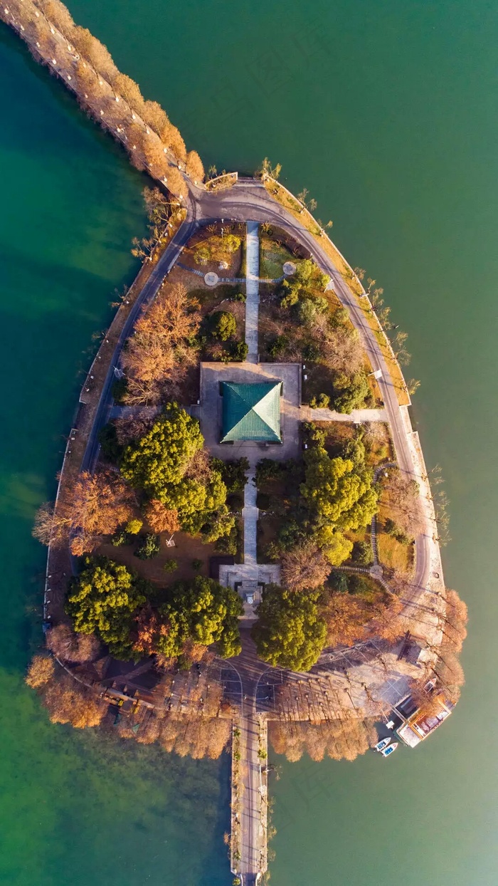 俯拍小岛高清摄影图片