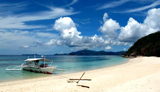 海岸游船图片 海岸游船图片