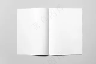 展开的空白画册样机