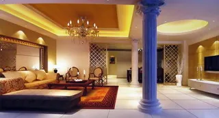 时尚宽敞明亮欧式风格客厅3D模型下...