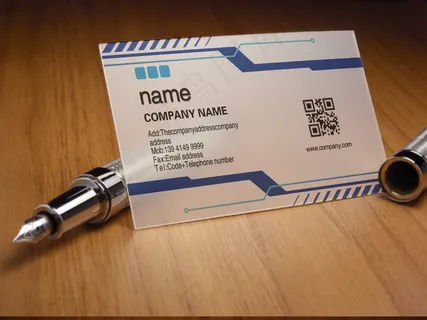 最新蓝色个性简约创意透明名片设计