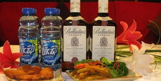 洋酒 鸡翅 脉动饮料 鸡脚 套餐图...