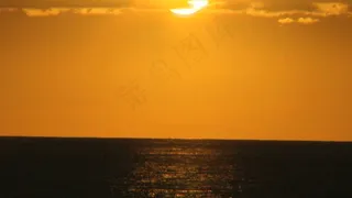 夕阳在海上时移巨人股票视频 视频免...