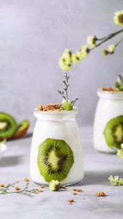 猕猴桃牛奶高清摄影图片