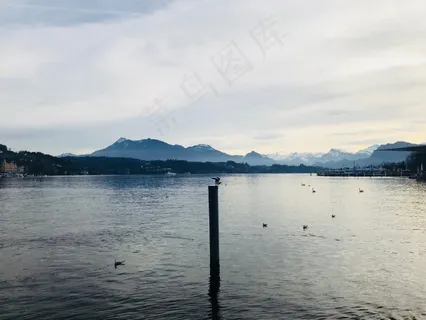 卢瑟恩湖景 卢瑟恩湖景