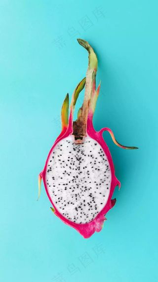 切成一半的火龙果高清摄影图片