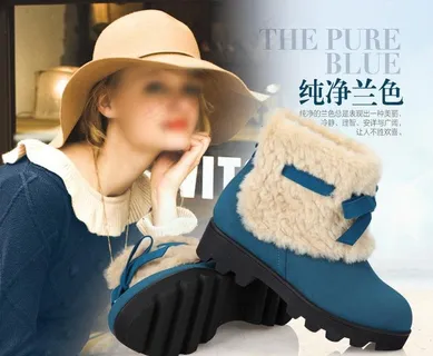 女靴小海报图片