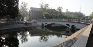 南开大学 翰林桥图片