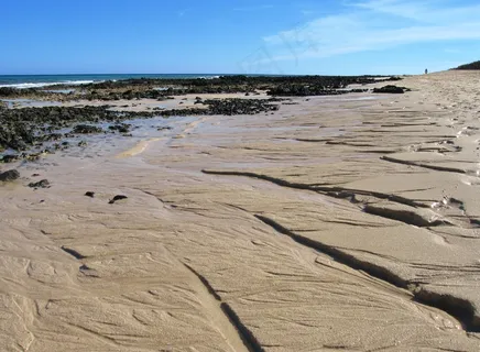 海边沙滩风光图片