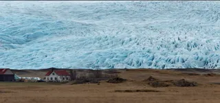 冰天雪地冬天自然风景雪村冰川摄影图