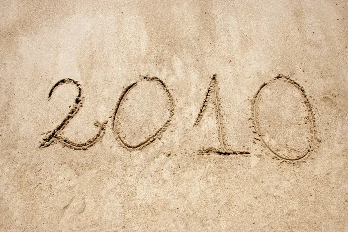 海滩上手写字 2010图片