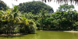 甲米度假酒店海湖图片