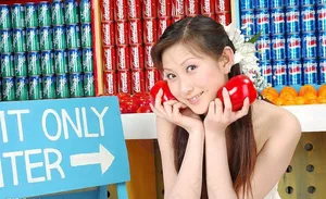 时尚的婚纱~红苹果图片