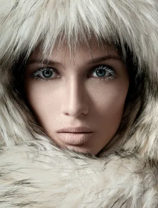 皮草服饰模特美女图片