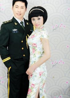 传统家族的结婚照图片