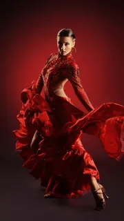跳舞的外国美女高清摄影图片 跳舞的外国美女高清摄影图片