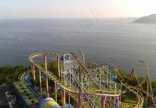 香港海洋公园 过山车图片