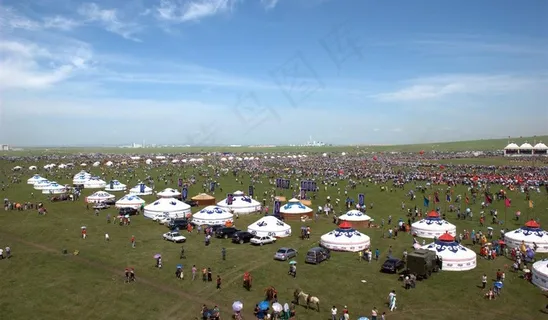 鸟瞰那达慕开幕式现场图片