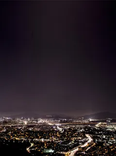 2000年汉城夜景都市深色做旧商务背景 2000年汉城夜景都市深色做旧商务背景
